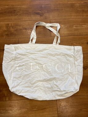 Gucci White Canvas XL Tote Dust Bag